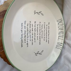 Rae Dunn giving plate